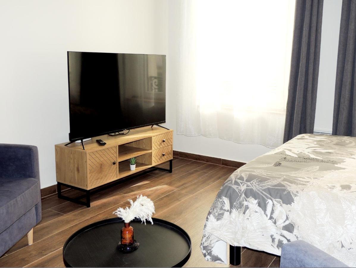 Studio Tout Confort A 2 Pas Du Chateau St Germain Saint-Germain-en-Laye Zewnętrze zdjęcie